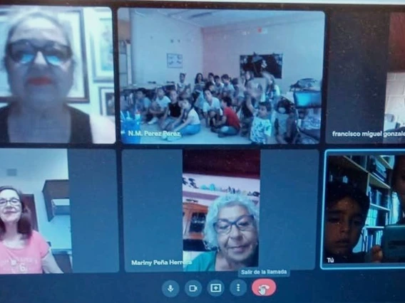 Encuentro intergeneracional entre Mayores Conectados y el CEIP Punta Larga