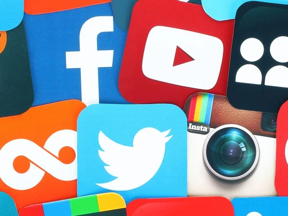 Whatsapp y redes sociales
